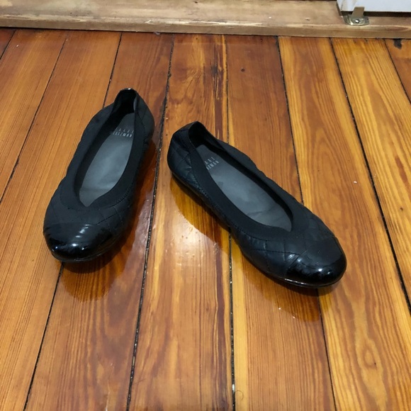 Stuart Weitzman Shoes - Stuart Weitzman black quiltable flats 5.5